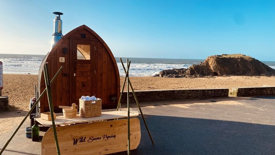 Sauna mobile Wild Sauna au bord de l’océan